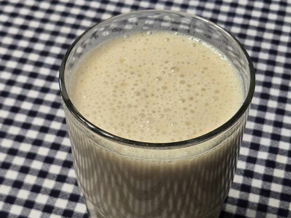 Coconut Mango Smoothie